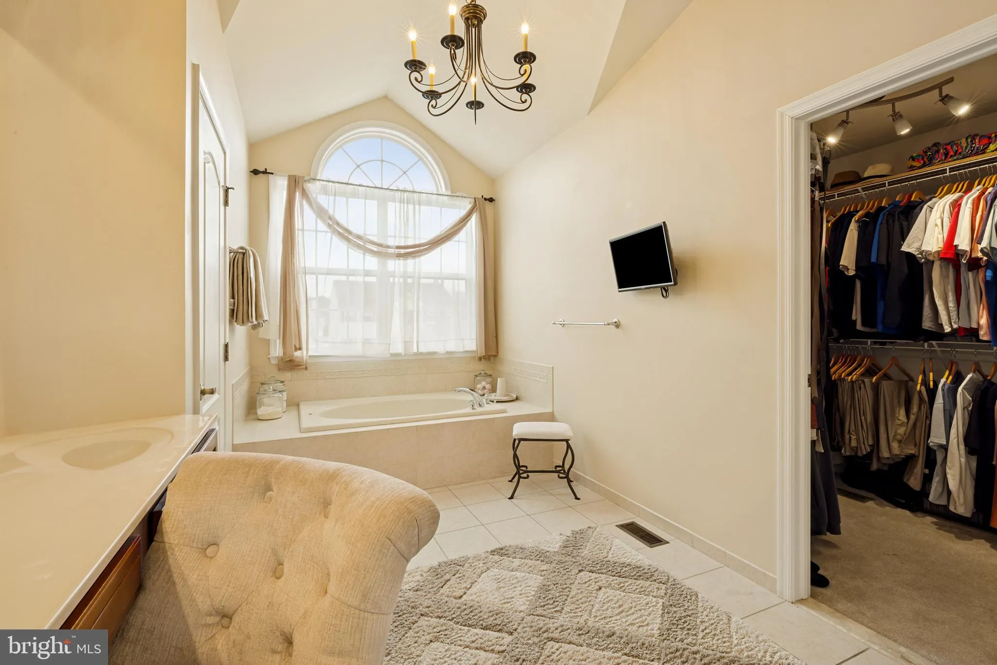 Williamstown, New Jersey 08094, United States, 4 Bedrooms Bedrooms, ,3 BathroomsBathrooms,Residential,Contingent,10070