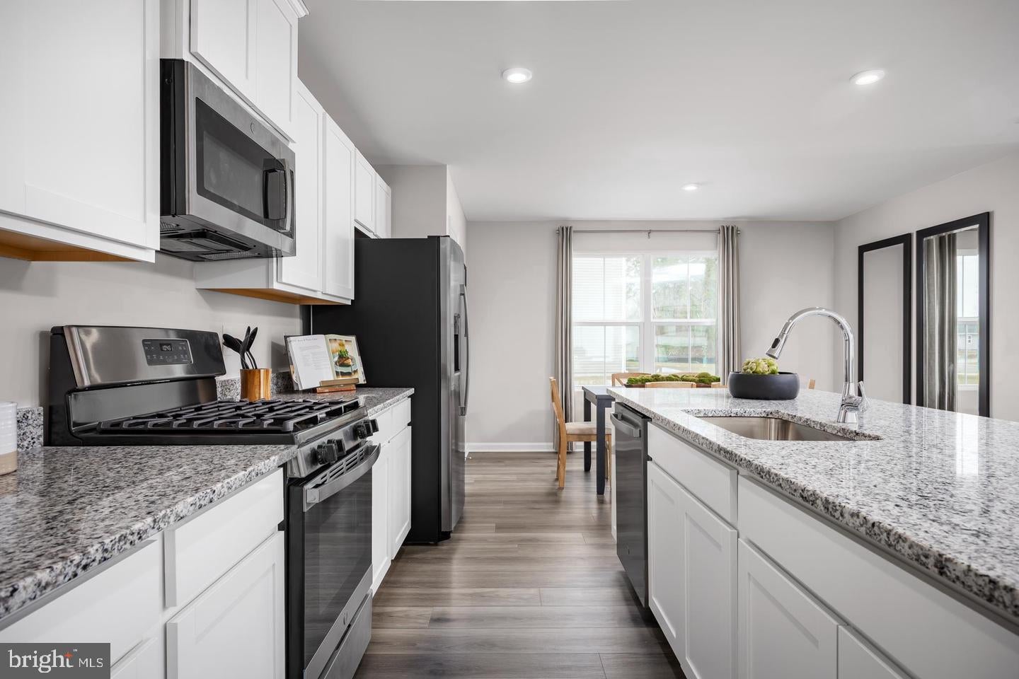 1332M INOLA COURT