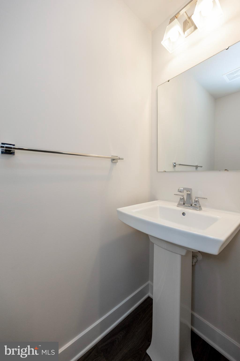 MAPLEVIEW - Residential