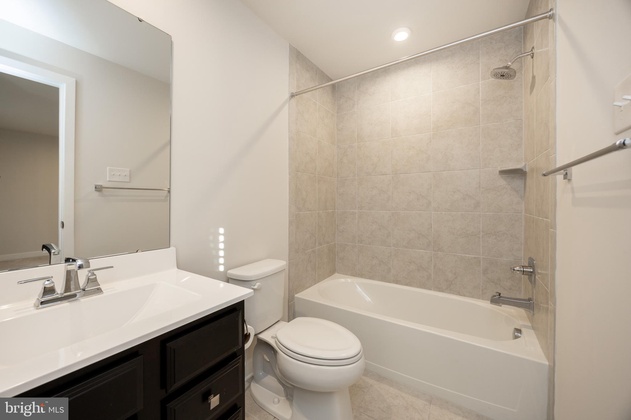 229 SUGAR MAPLE SQUARE