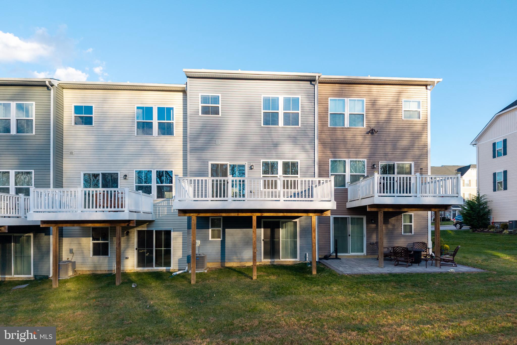 MAPLEVIEW - Residential