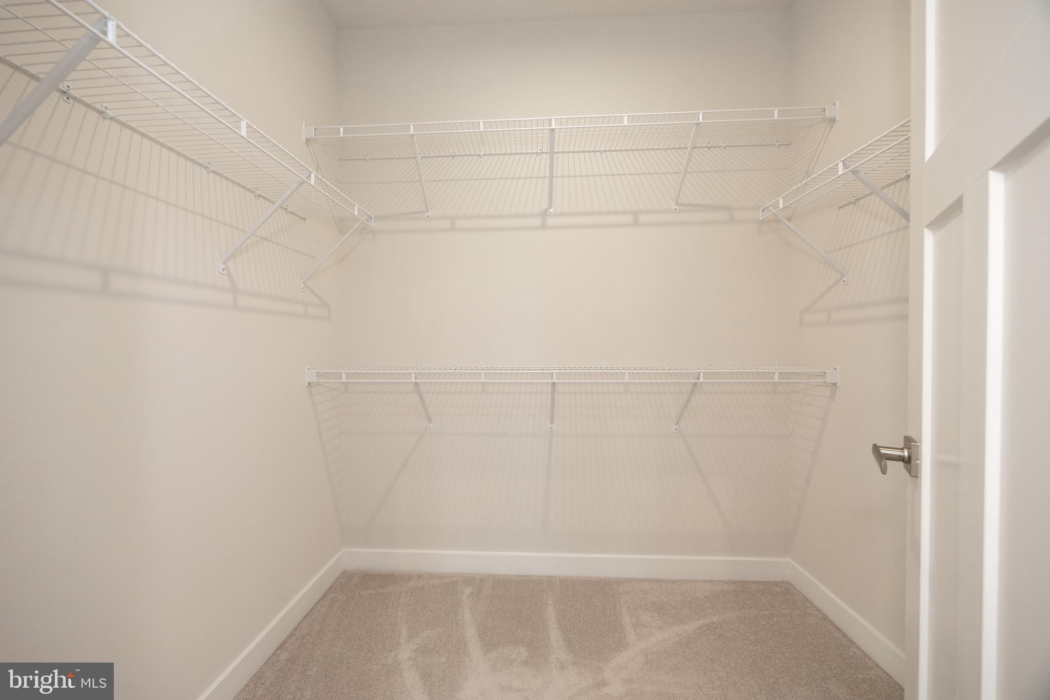 MAPLEVIEW - Residential