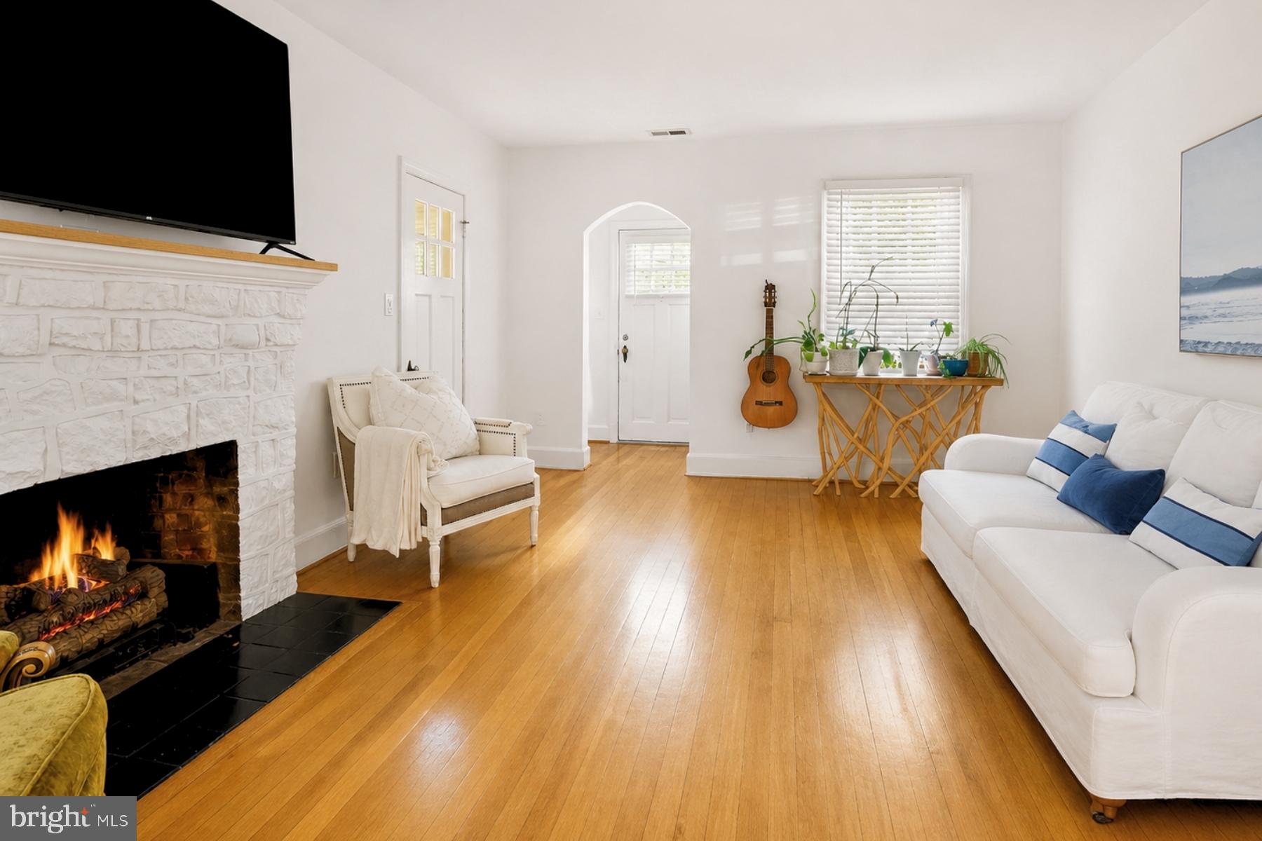 EASTPORT - Residential