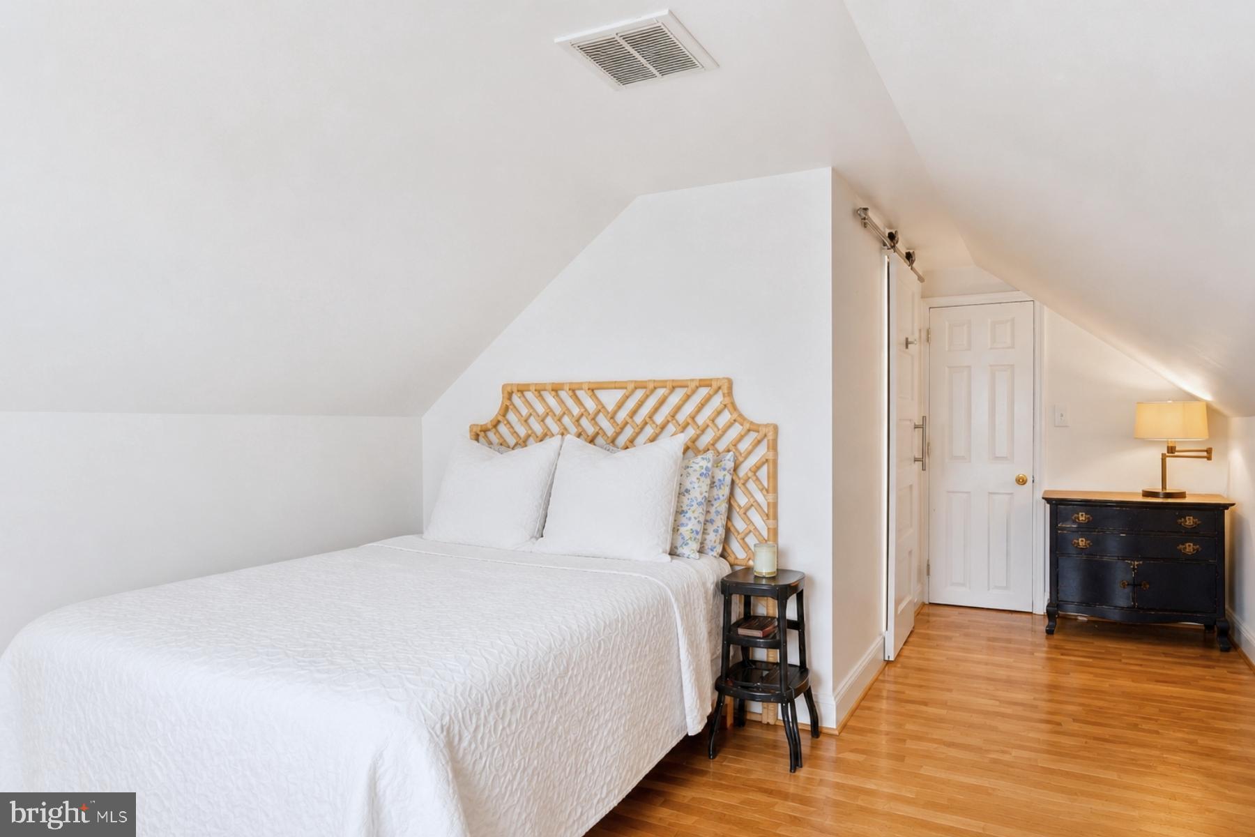 EASTPORT - Residential