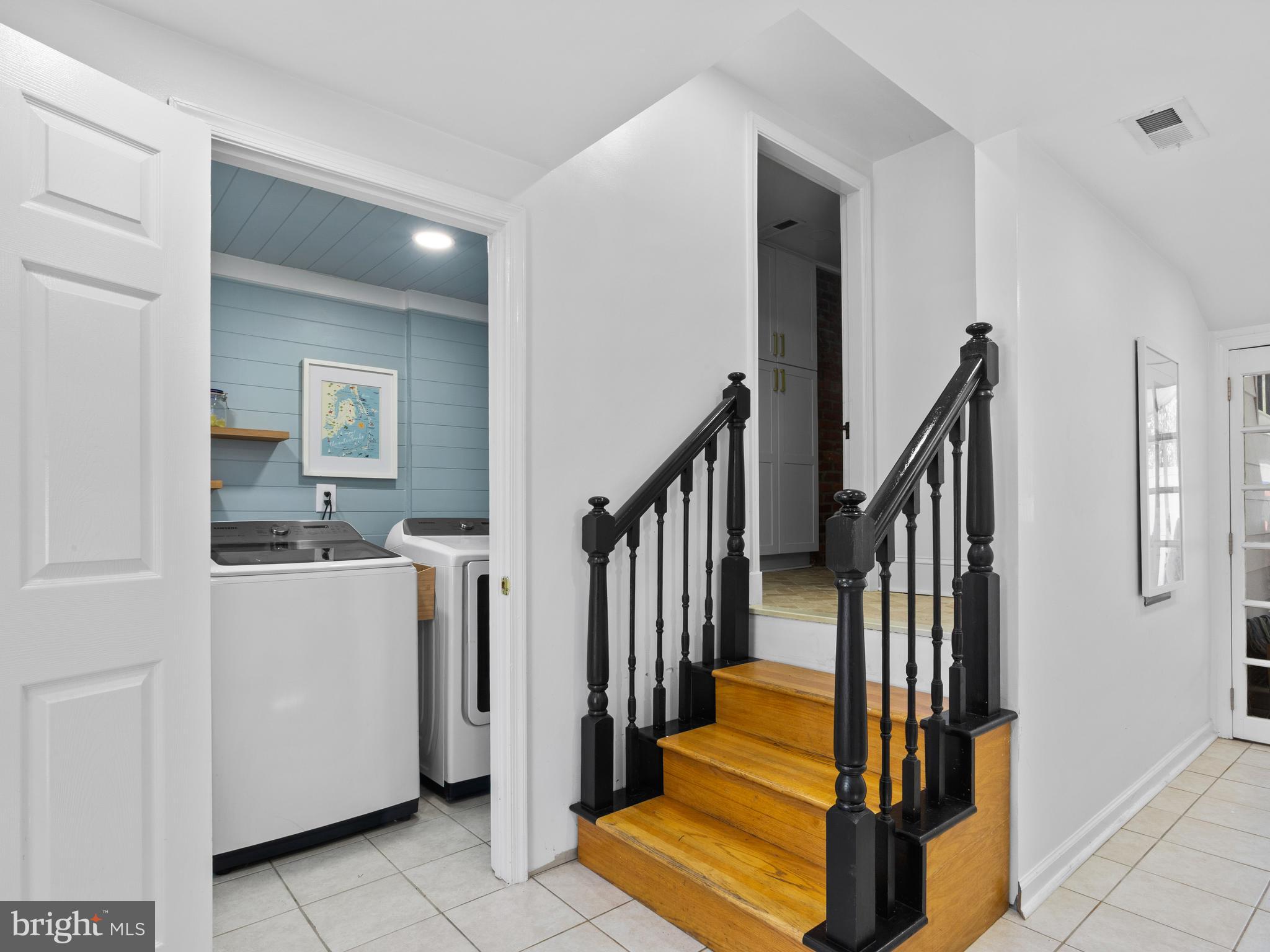 EASTPORT - Residential