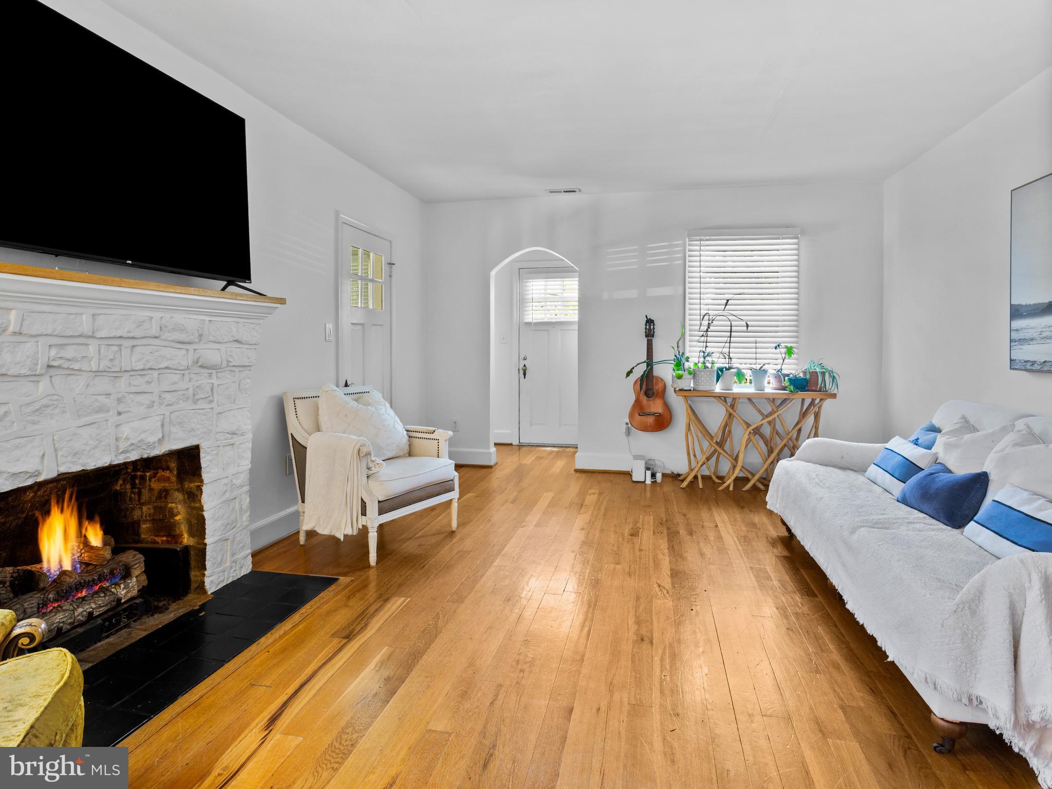 EASTPORT - Residential