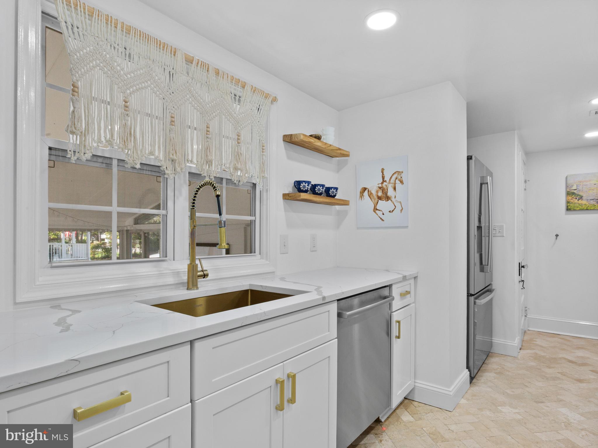 EASTPORT - Residential