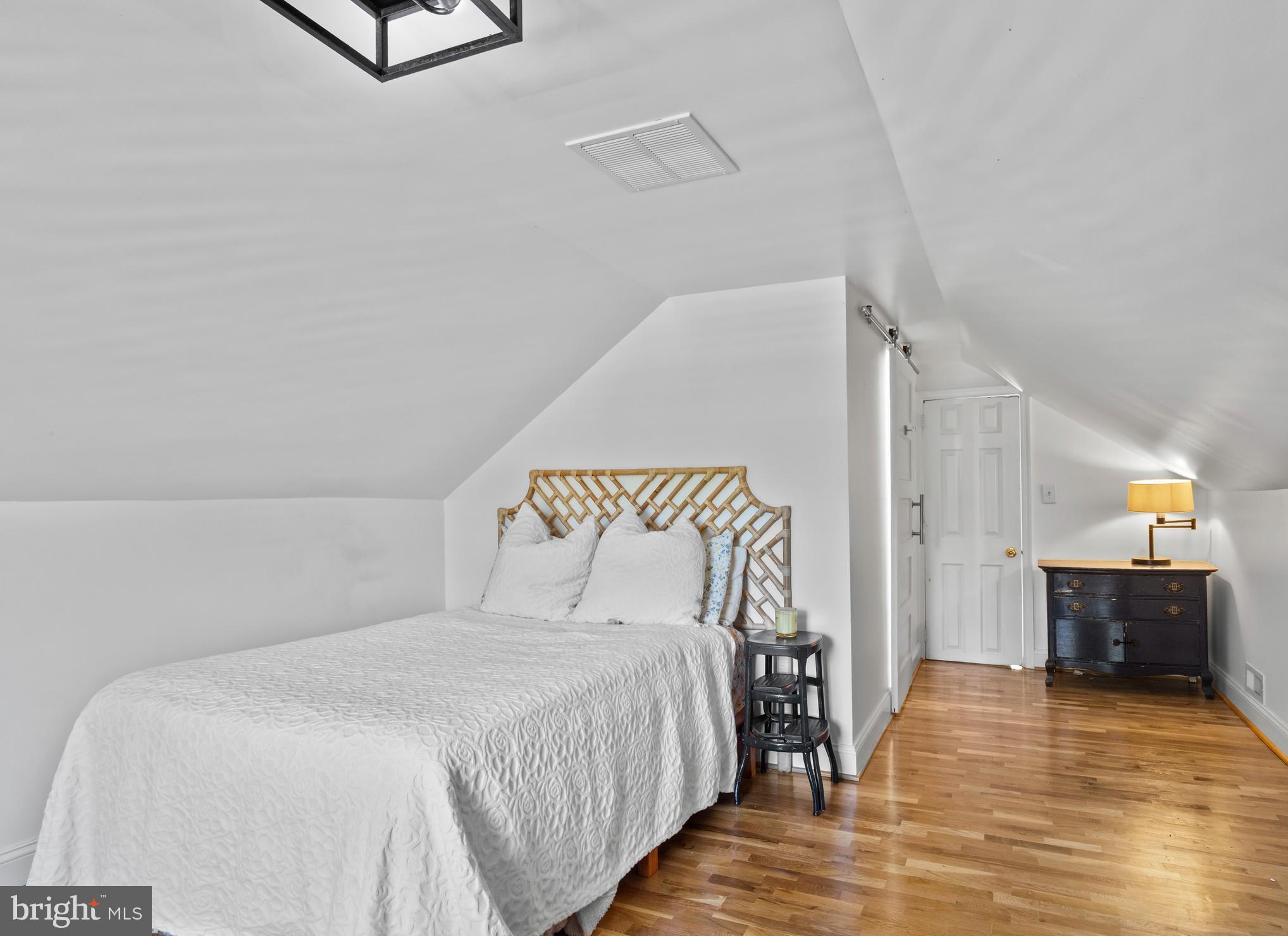 EASTPORT - Residential
