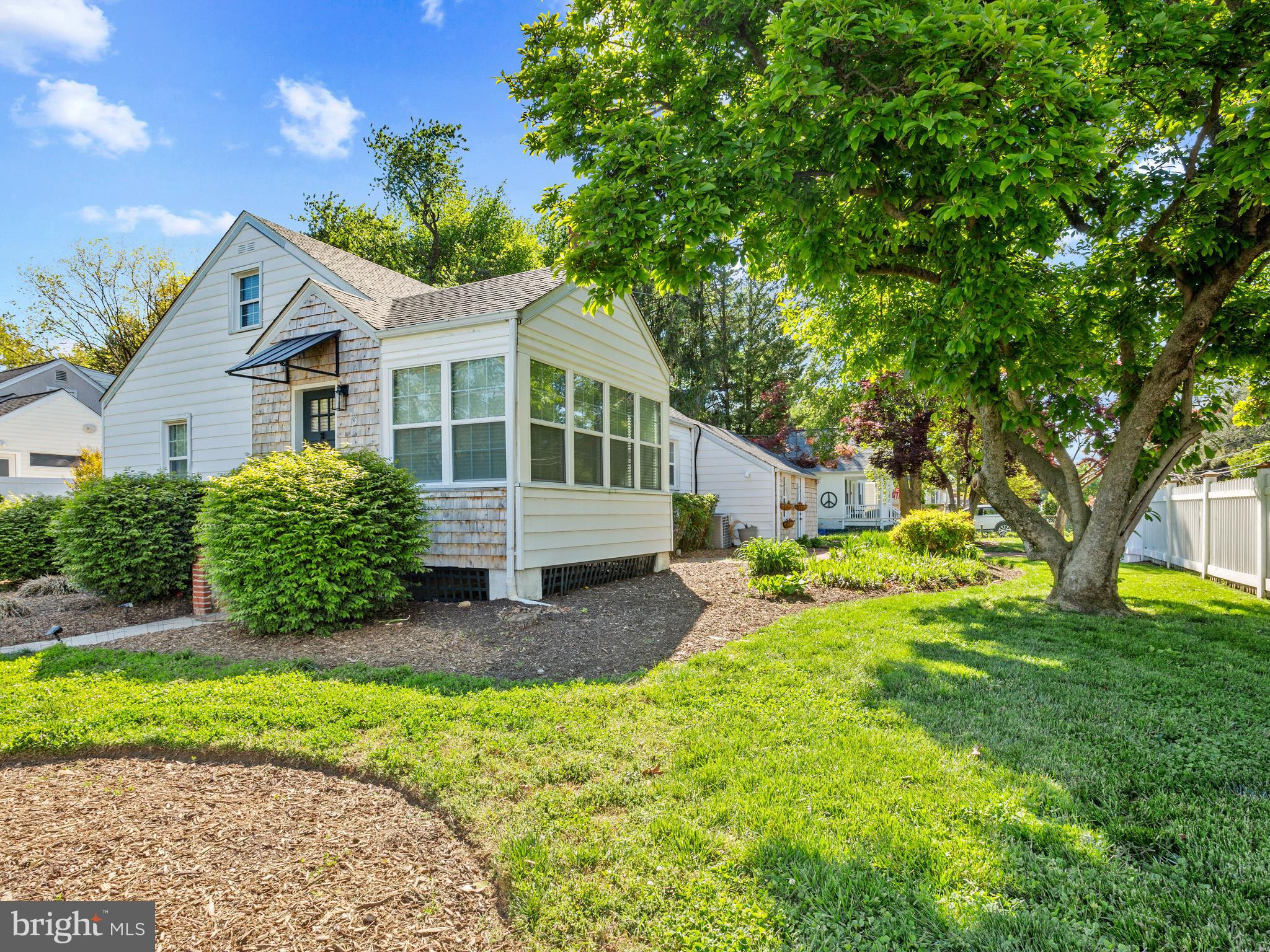 EASTPORT - Residential