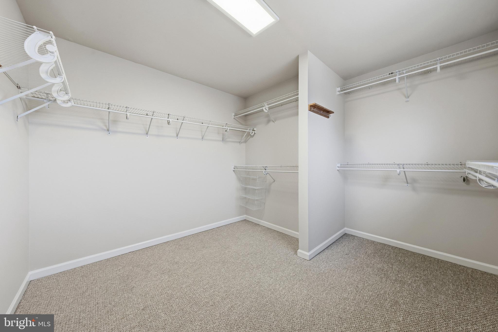 RIDGEGATE WOODS - Residential