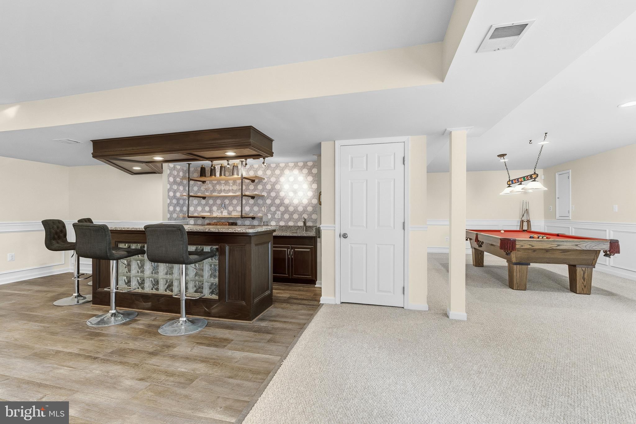 RIDGEGATE WOODS - Residential