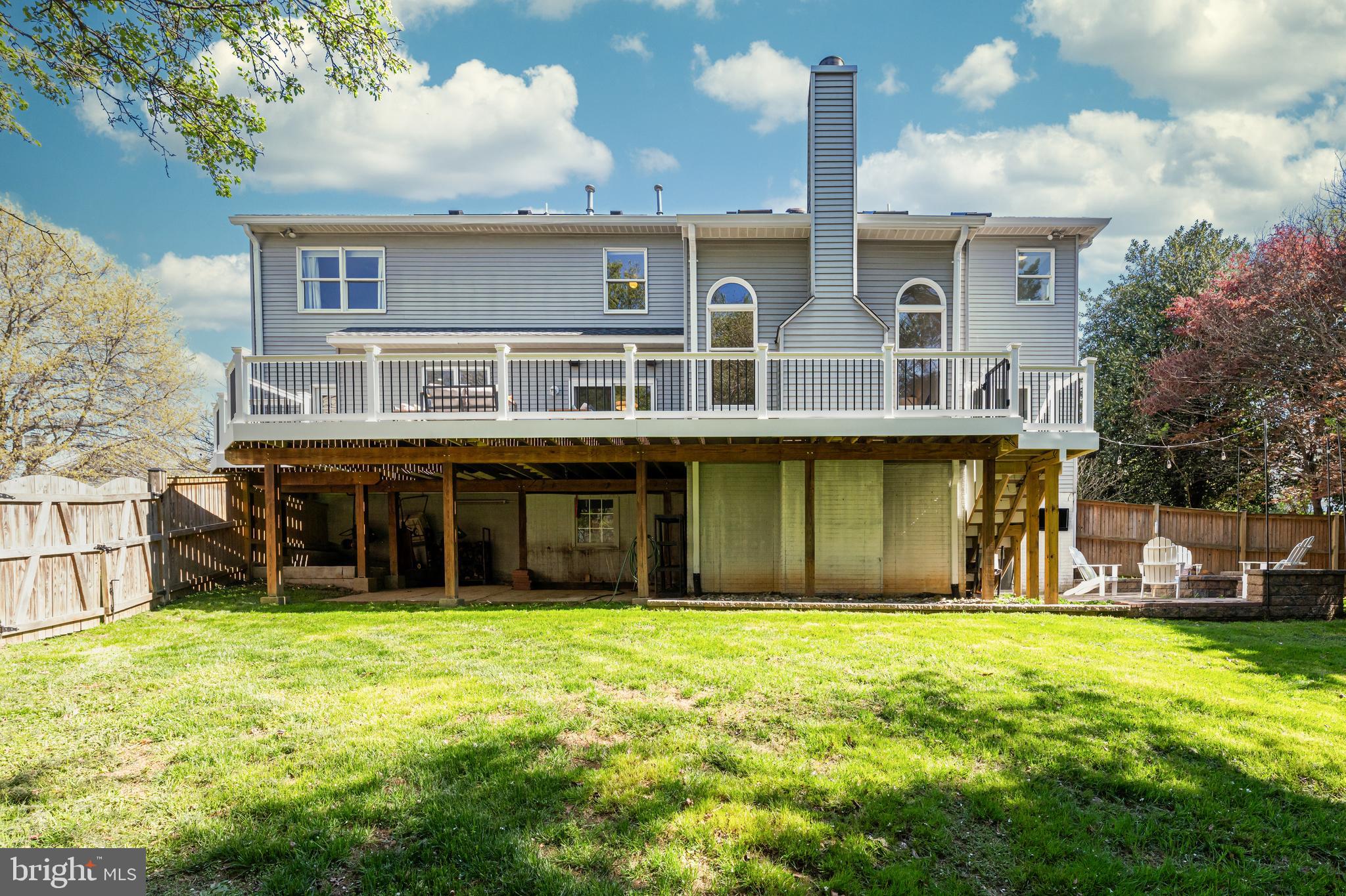 RIDGEGATE WOODS - Residential