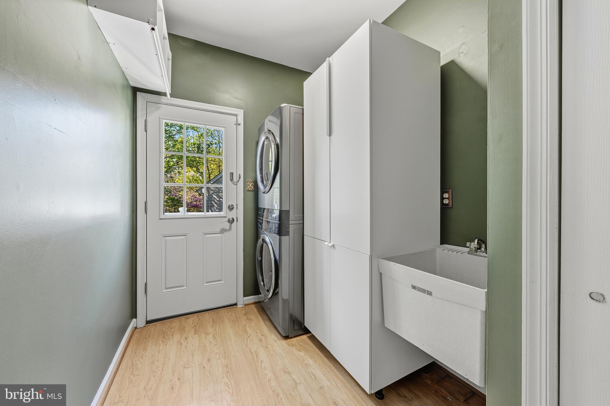 RIDGEGATE WOODS - Residential