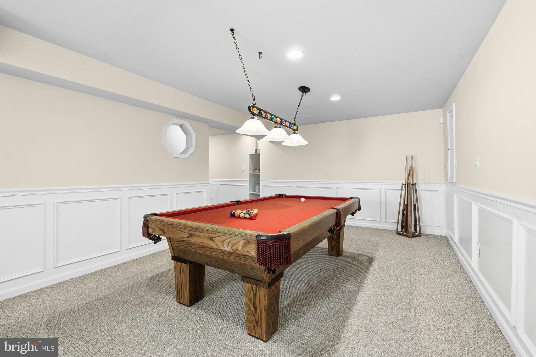 RIDGEGATE WOODS - Residential