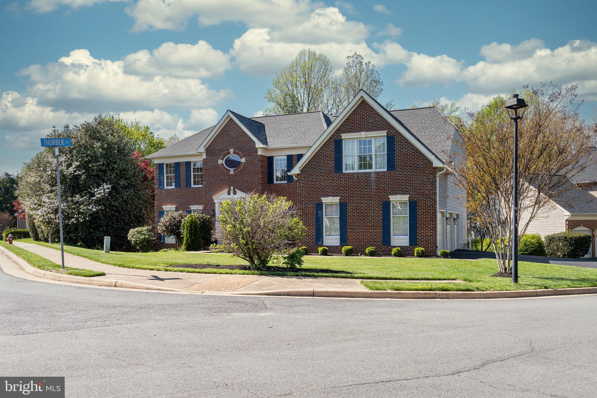 RIDGEGATE WOODS - Residential