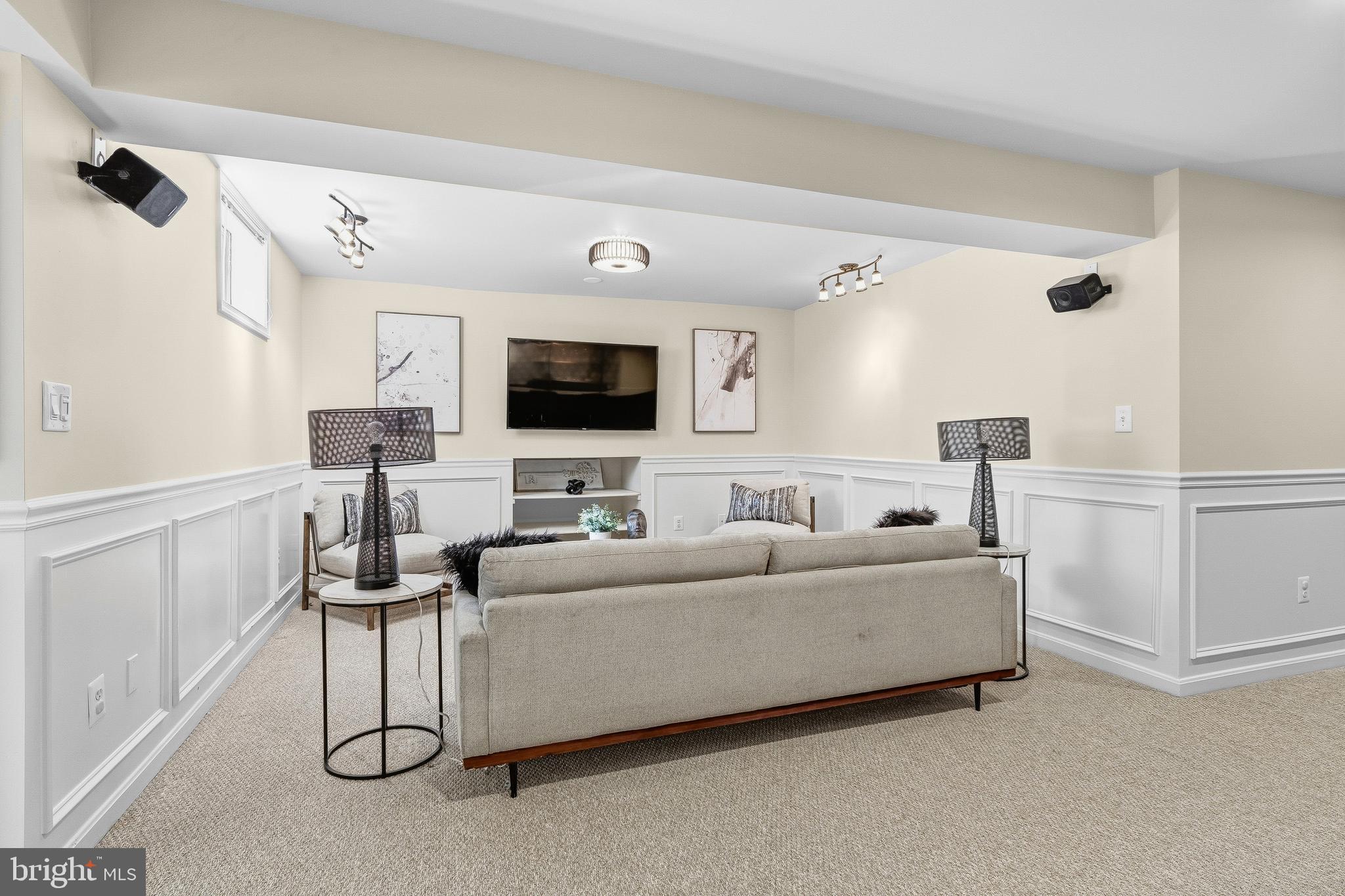 RIDGEGATE WOODS - Residential