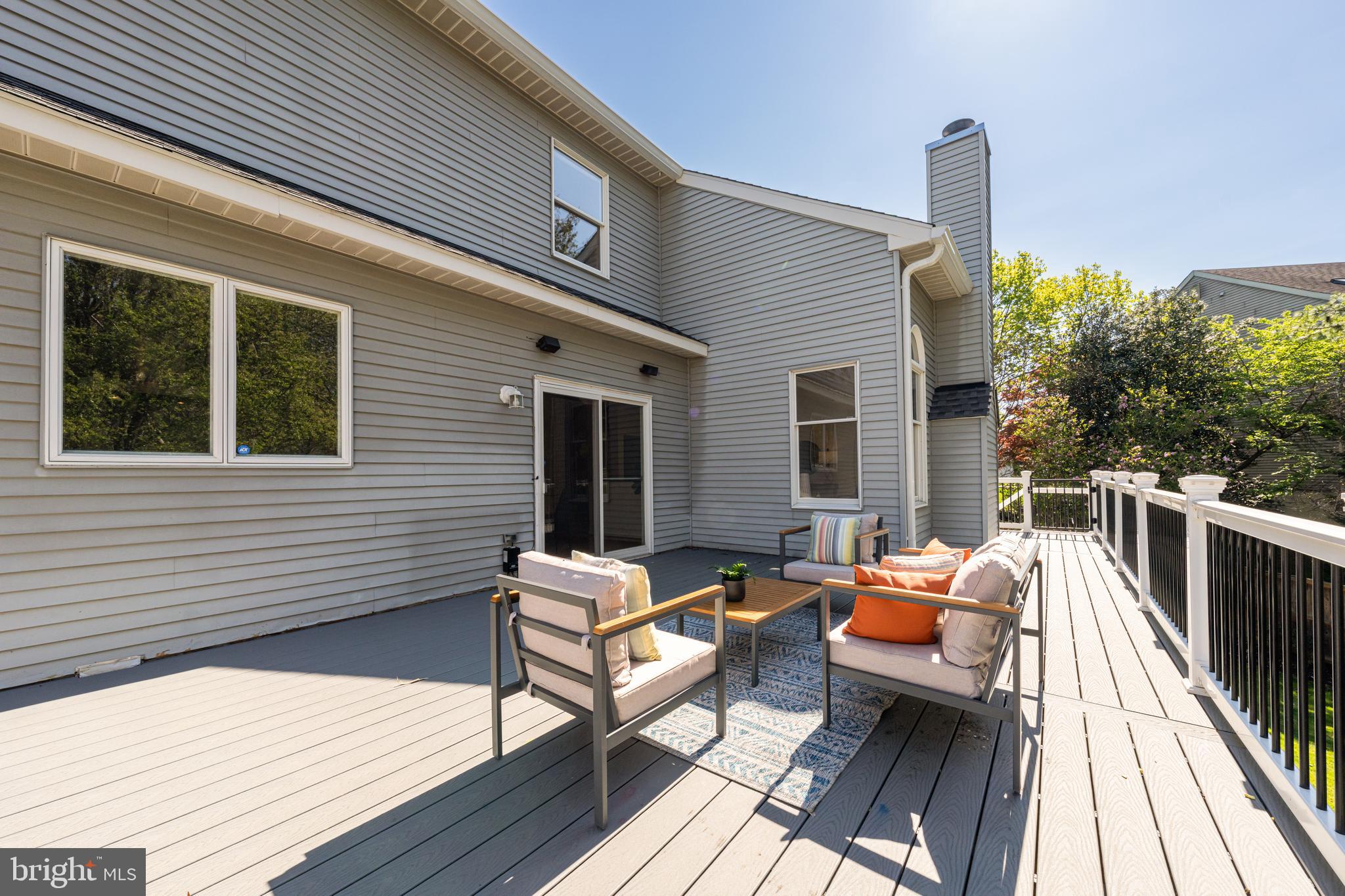 RIDGEGATE WOODS - Residential