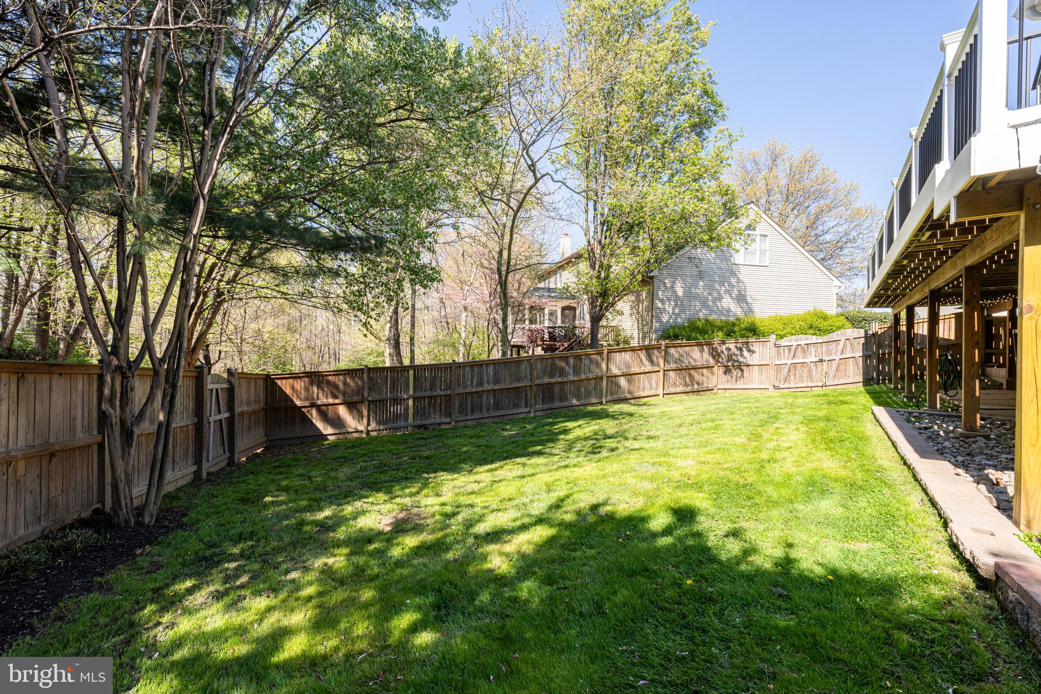 RIDGEGATE WOODS - Residential