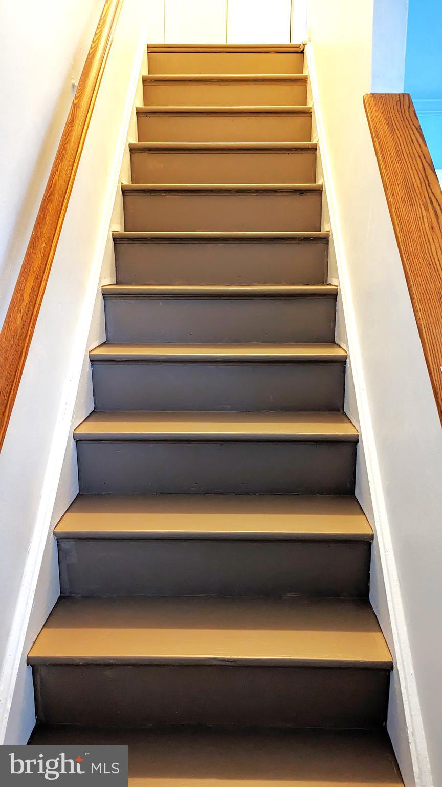 REFLECTION LAKE - Residential Lease