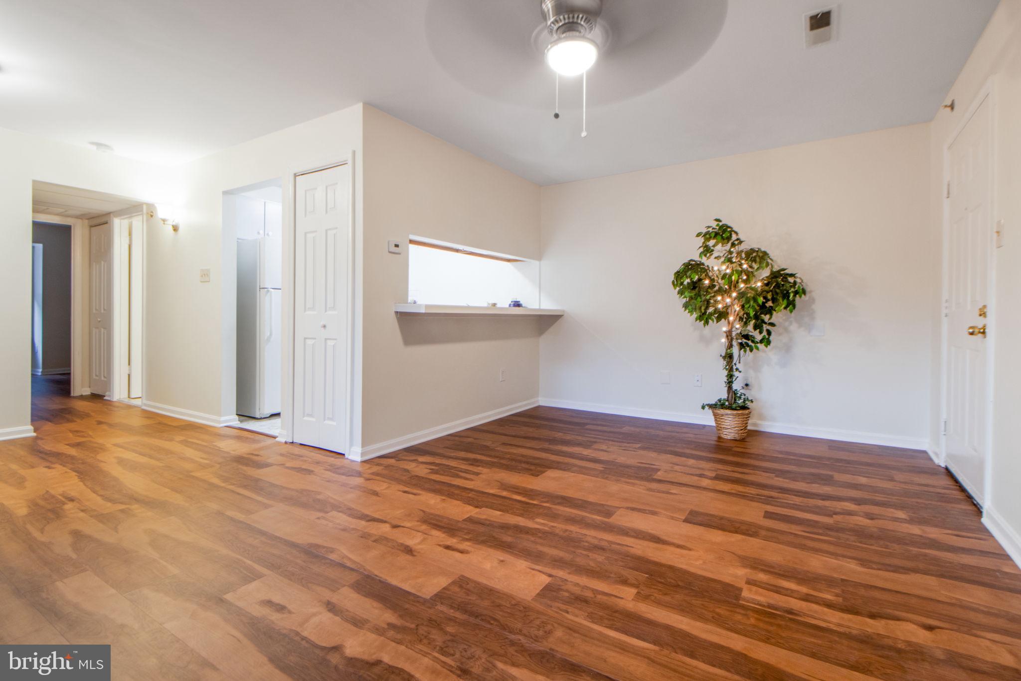 4 BANYAN WOOD COURT 201
