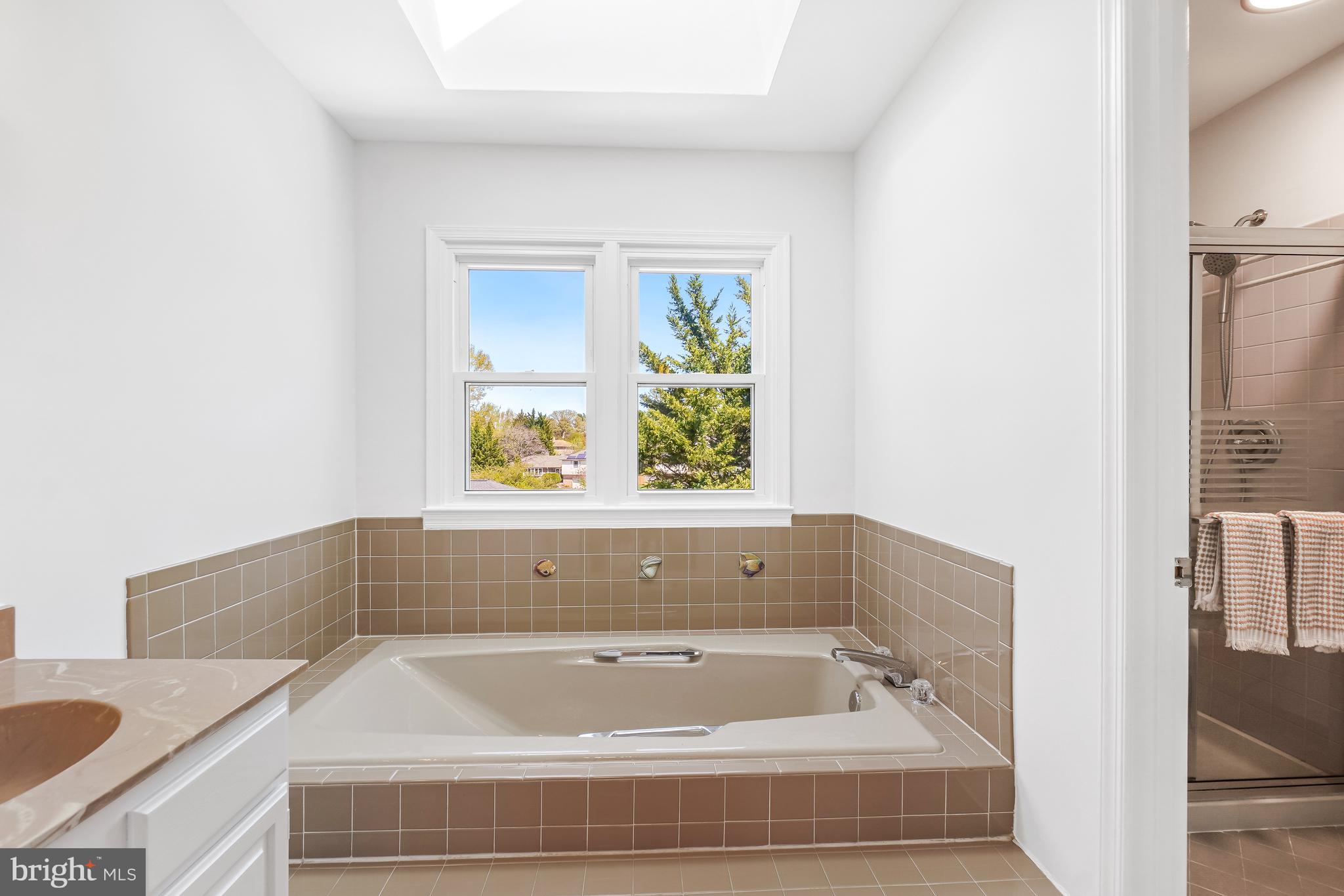 CHERRYWOOD - Residential