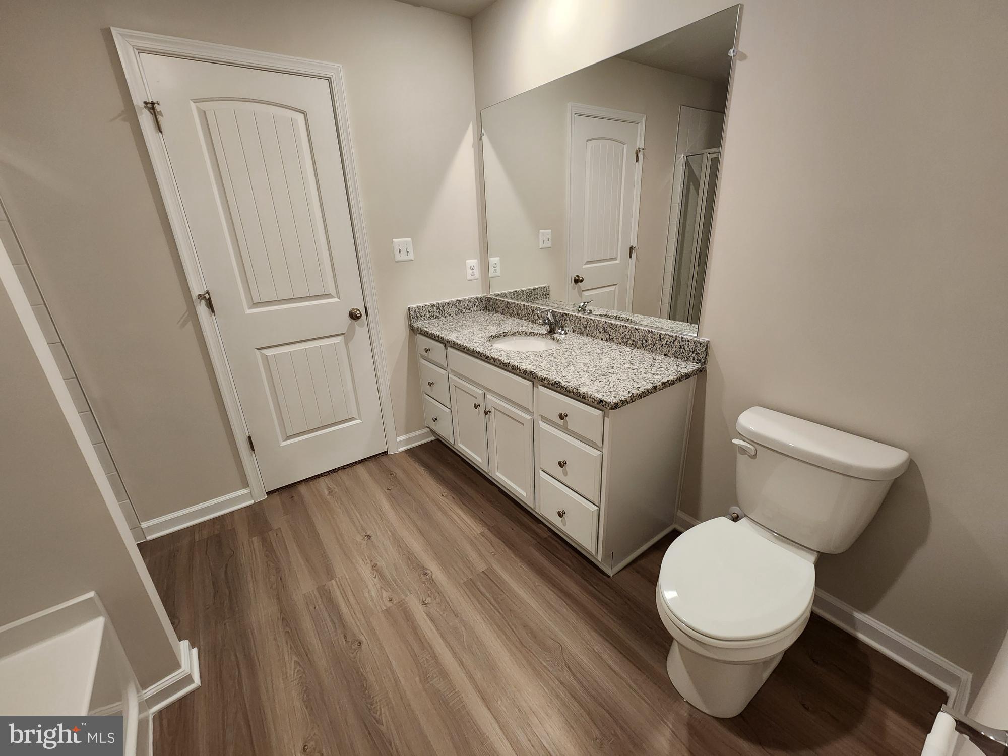 HOMEPLACE AT RIVERSIDE - Residential Lease