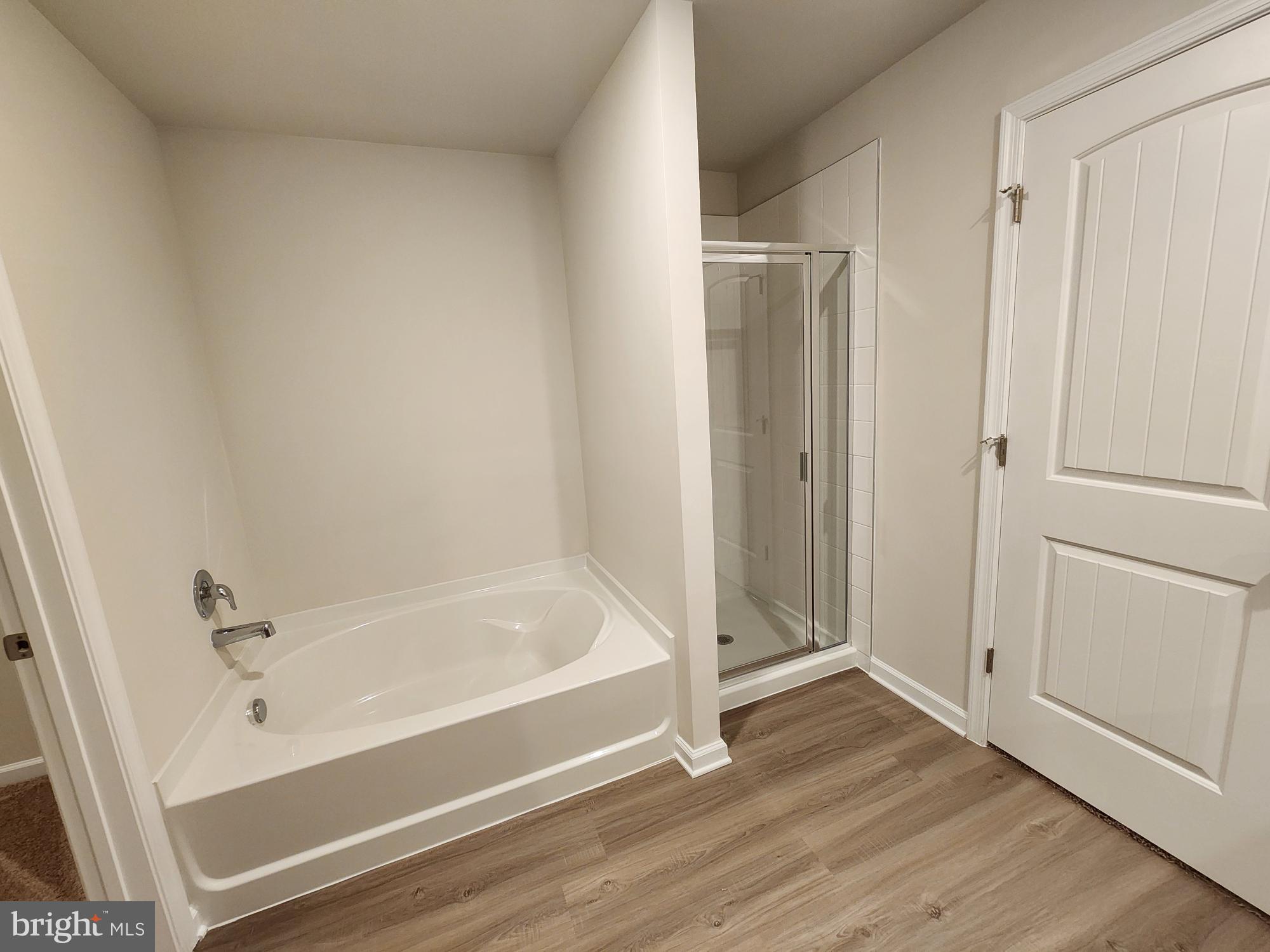 HOMEPLACE AT RIVERSIDE - Residential Lease