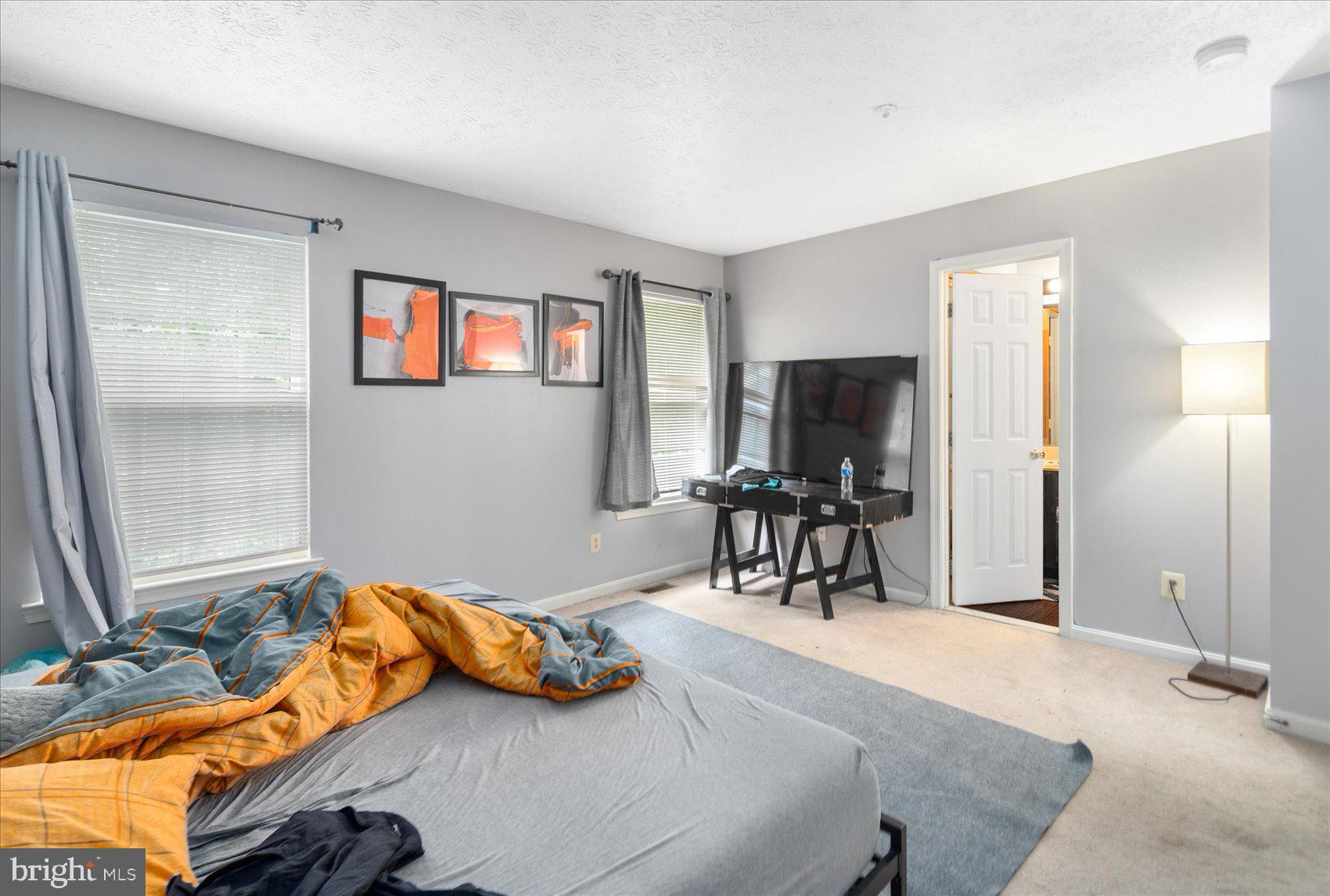 OXFORD LANDING - Residential