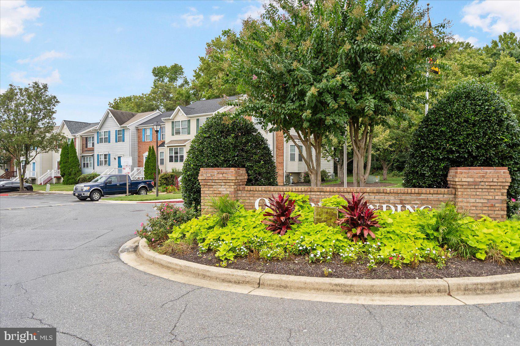 OXFORD LANDING - Residential