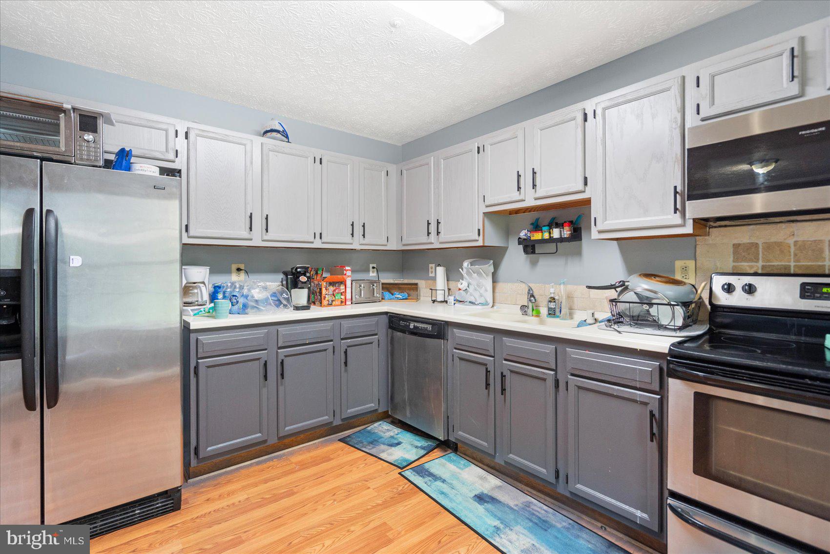 OXFORD LANDING - Residential