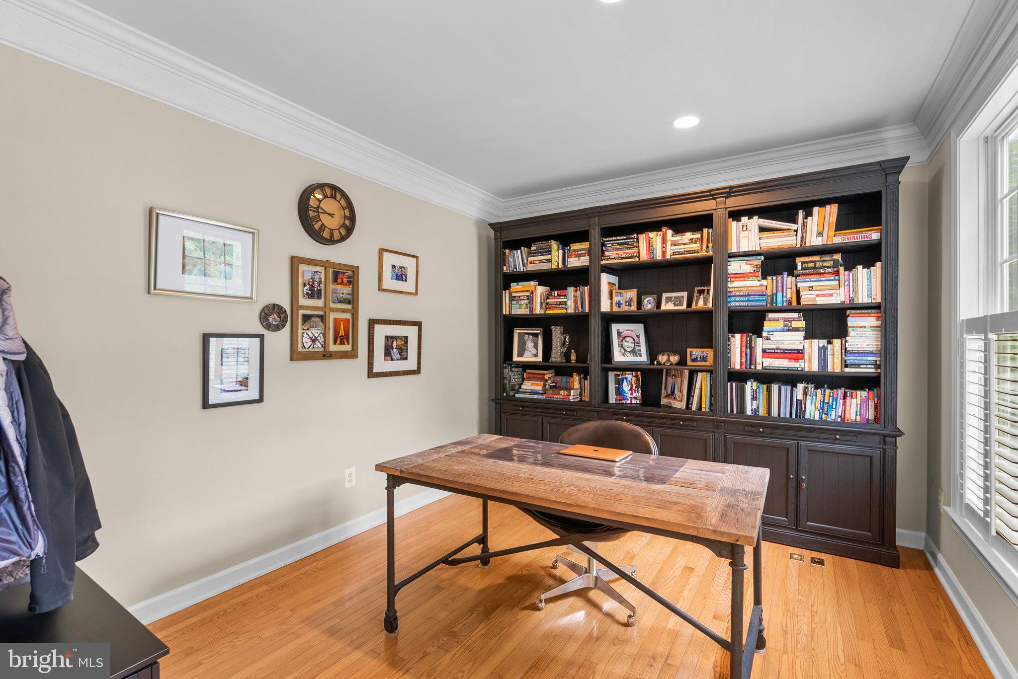 LAKELANDS - Residential