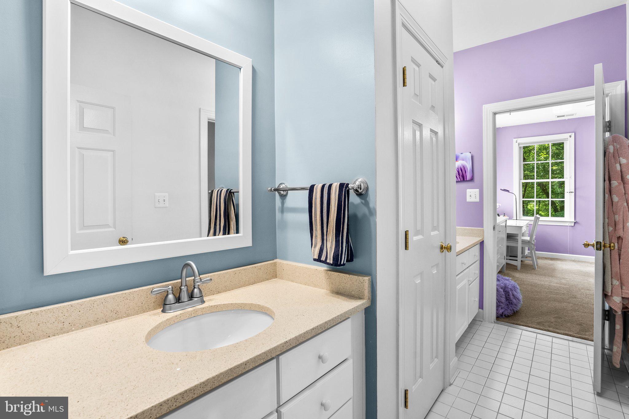 LAKELANDS - Residential