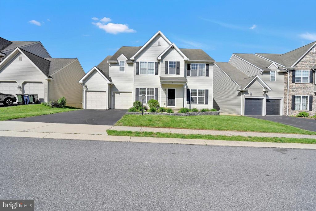 Photo of 82 Grayson Avenue, EAST EARL, PA 17519 (MLS # PALA2070294)