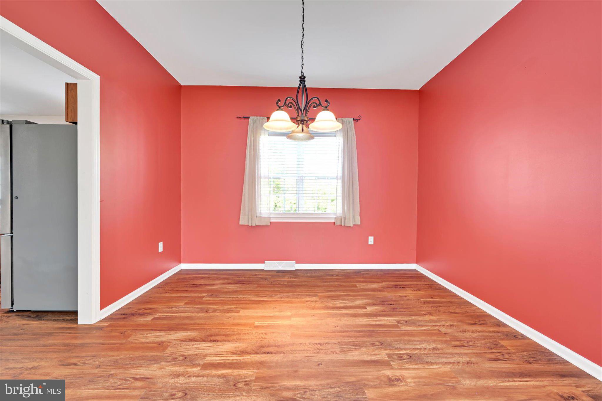 CHELTENHAM - Residential