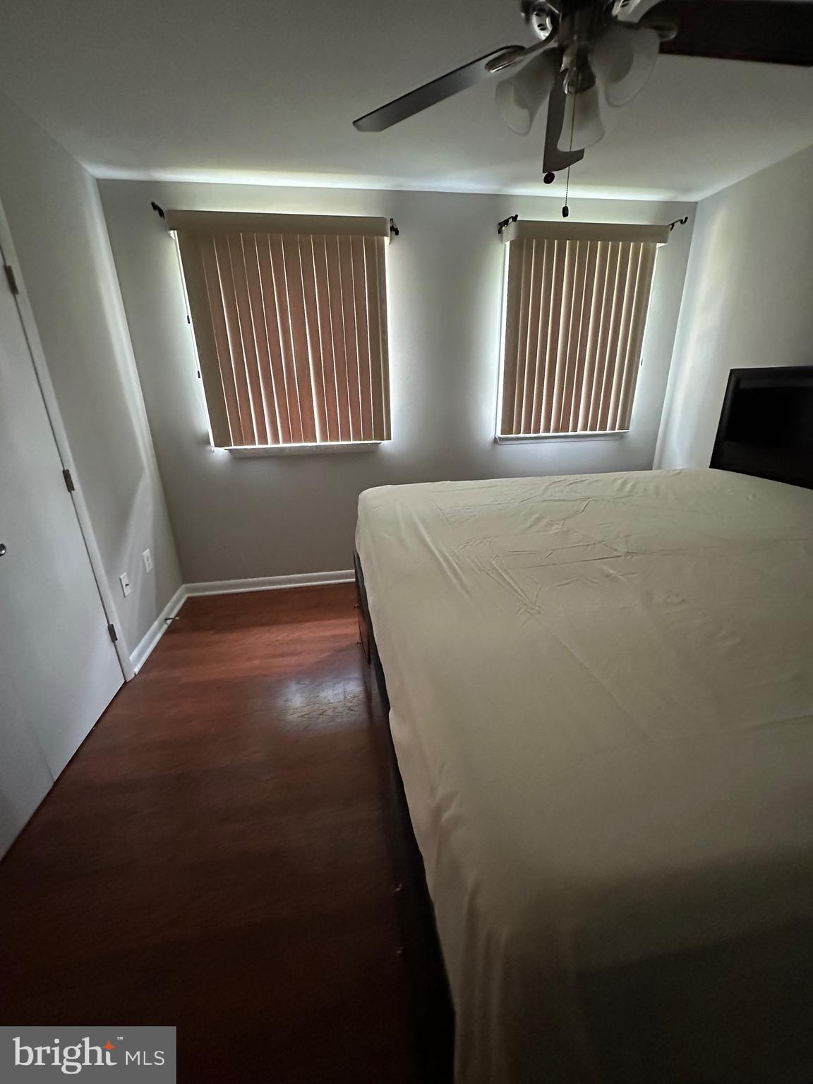 DANIA HILLS - Residential