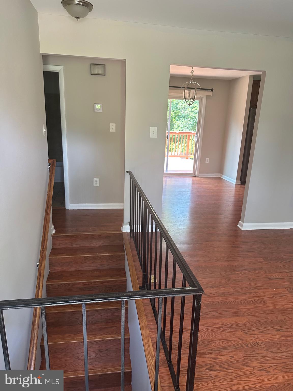 DANIA HILLS - Residential