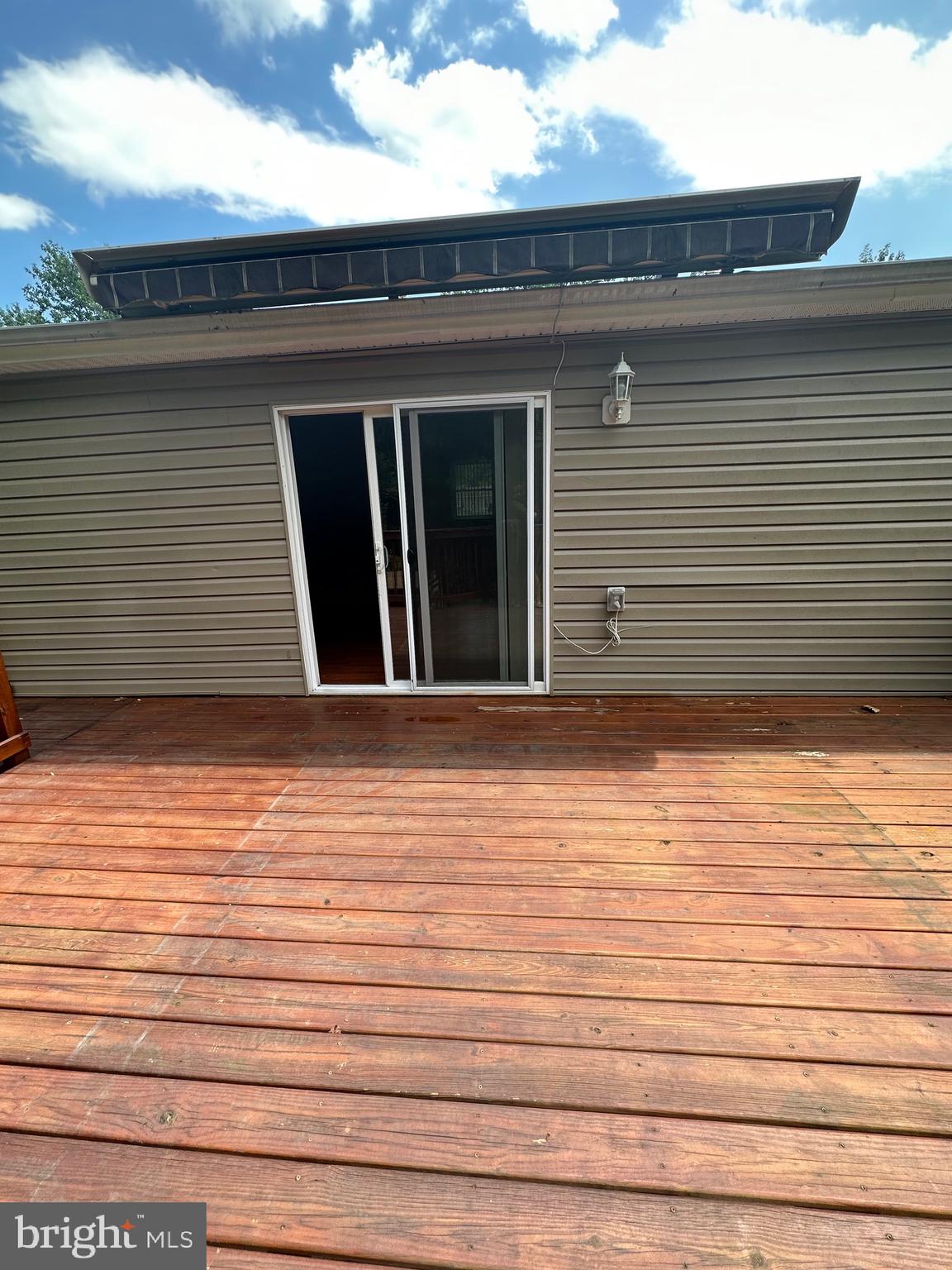 DANIA HILLS - Residential