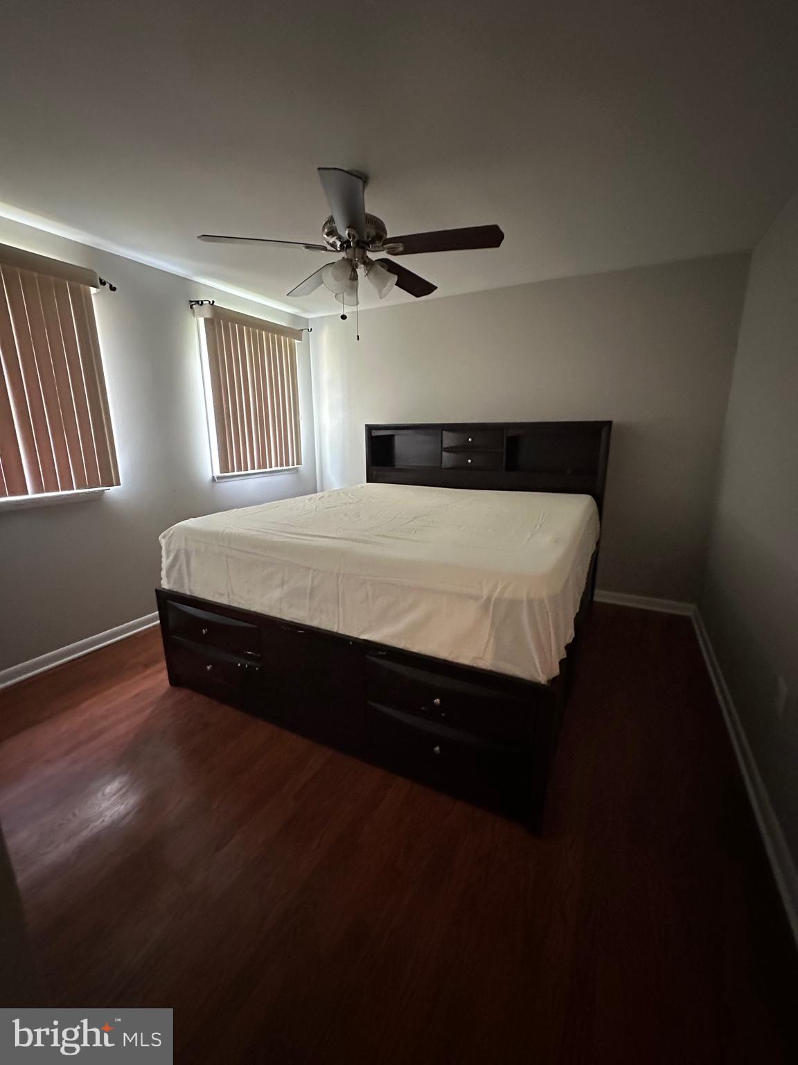 DANIA HILLS - Residential