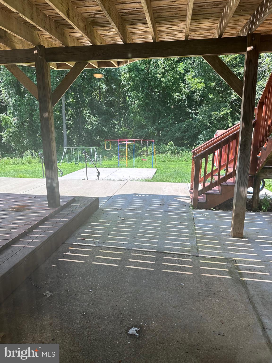 DANIA HILLS - Residential