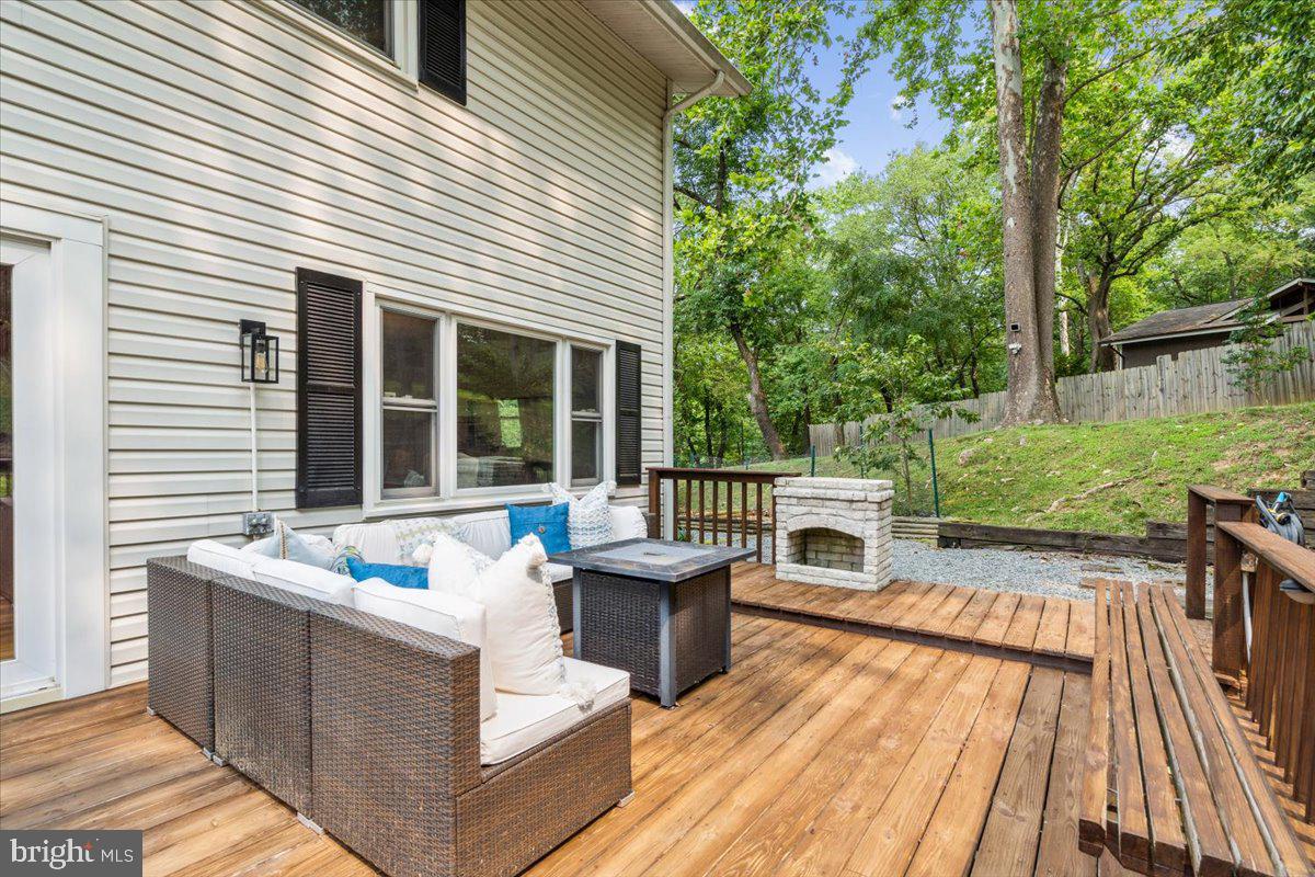 CANDLEWOOD PARK - Residential