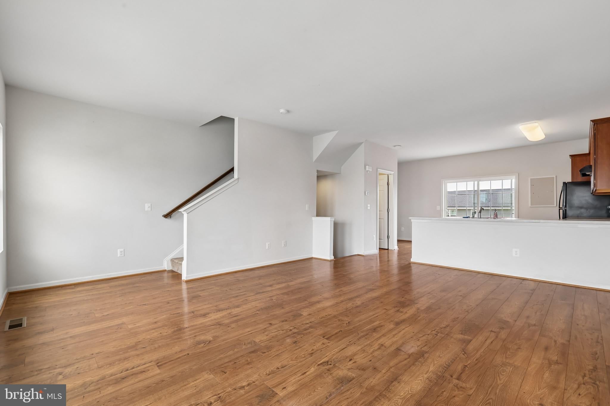215 STARRY WAY DRIVE
