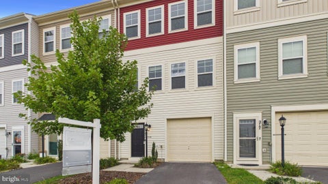 Townhouse For Rent - 215 Starry Way Drive<br/> STEPHENSON, VA 22656