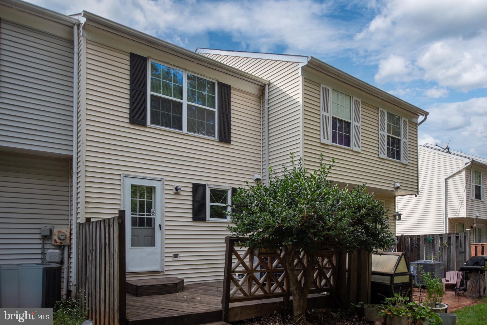 GEORGIAN HAMLET - Residential