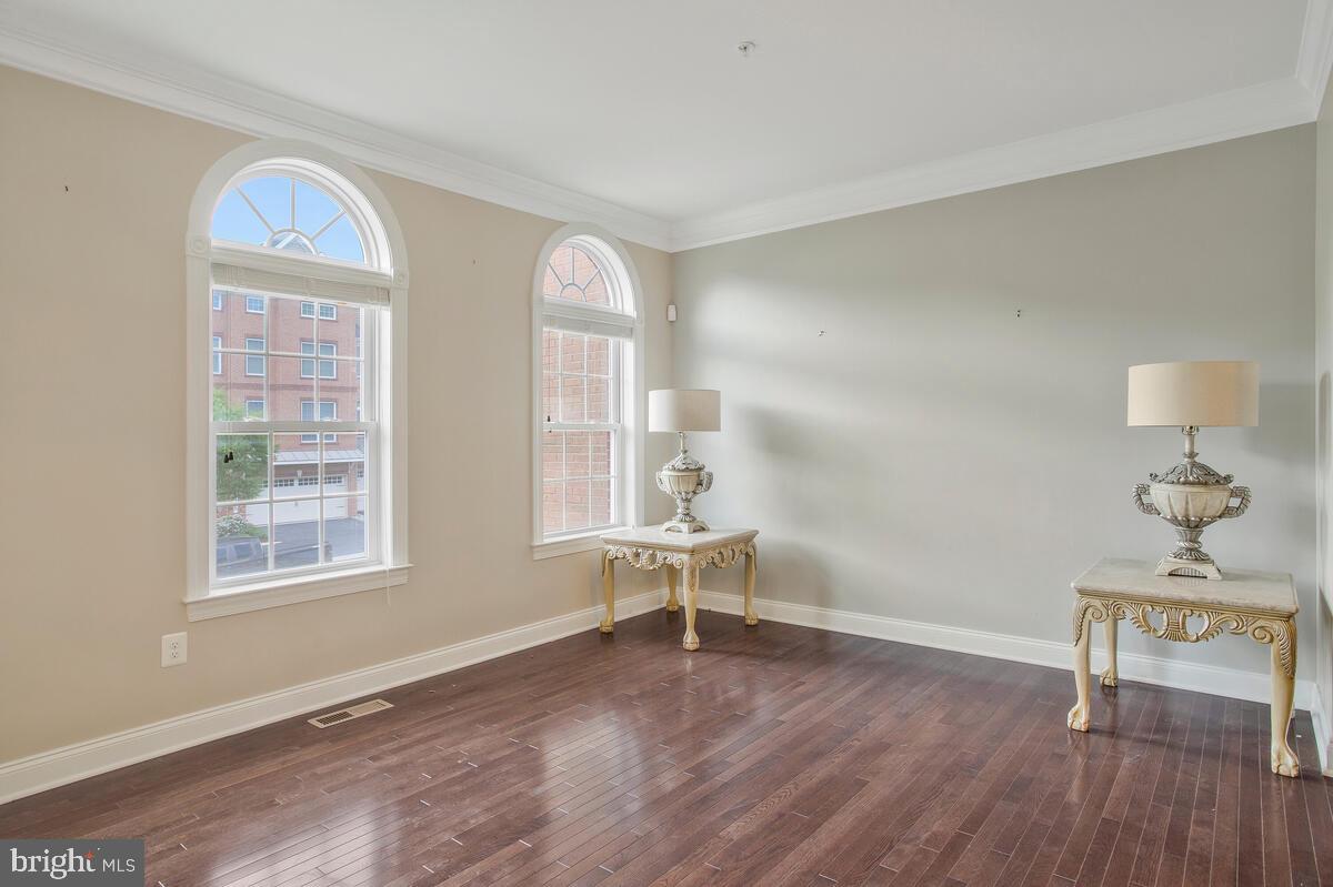 ARUNDEL FOREST - Residential