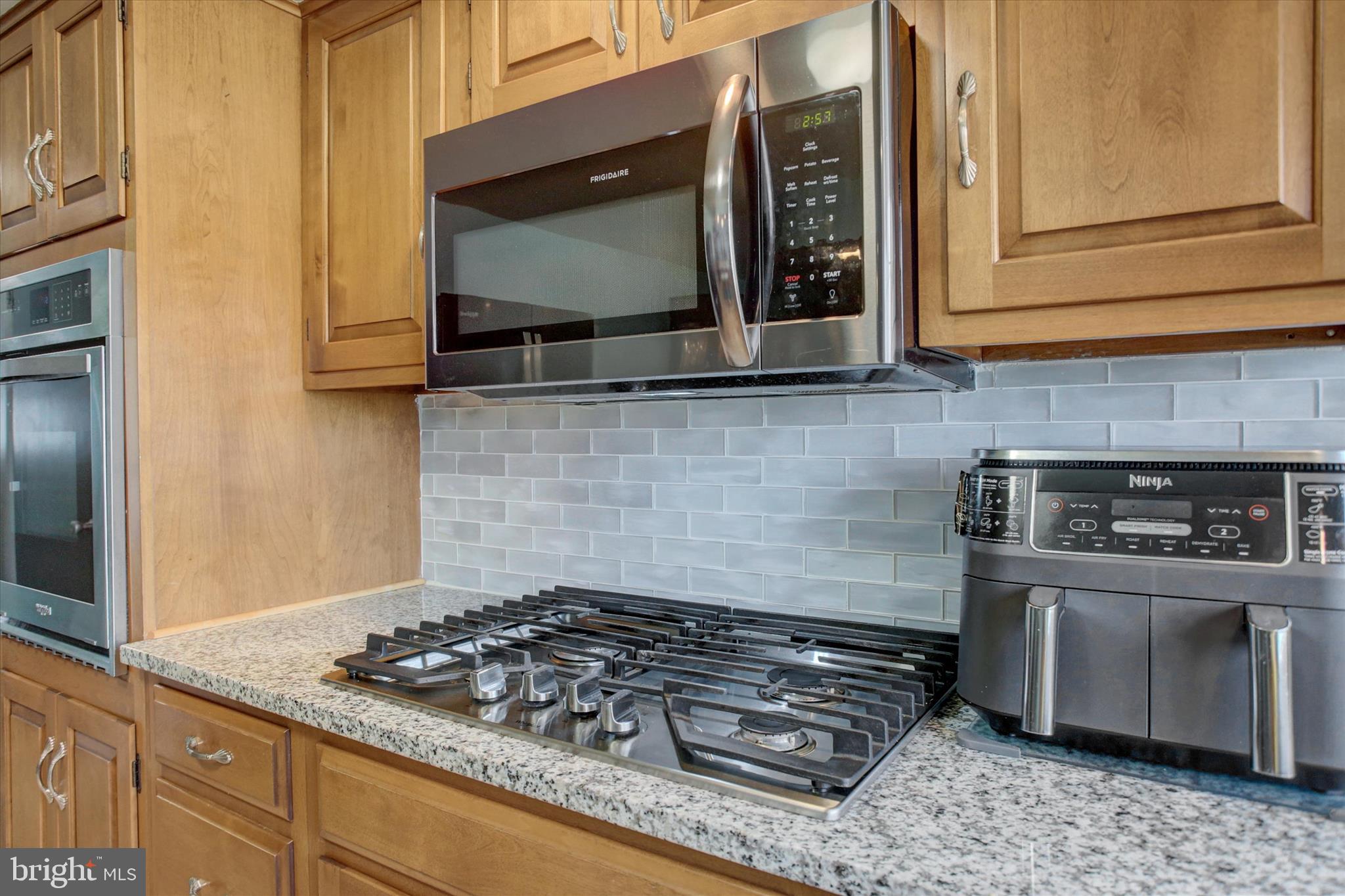 JACOBS MILL - Residential