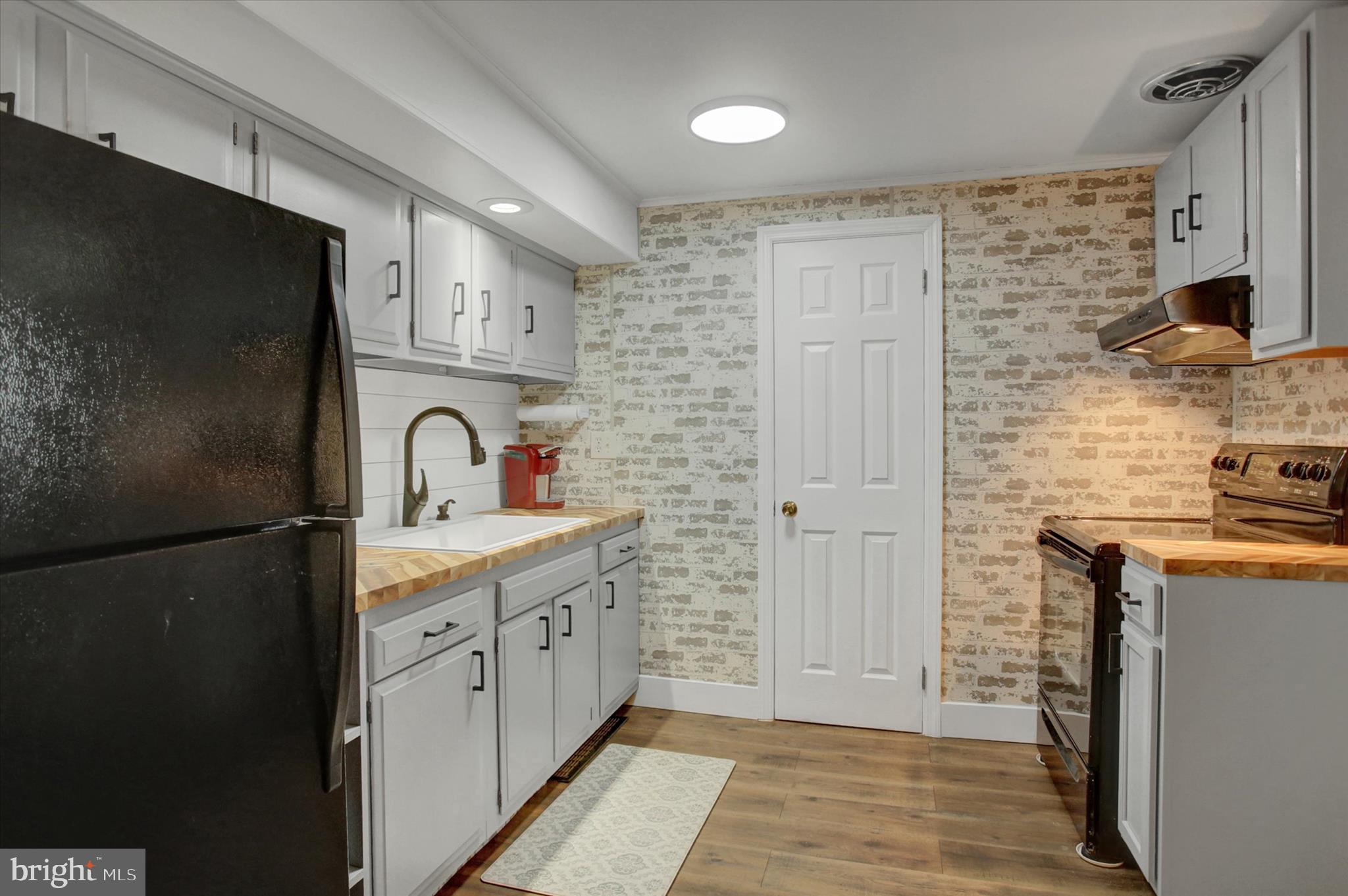 JACOBS MILL - Residential