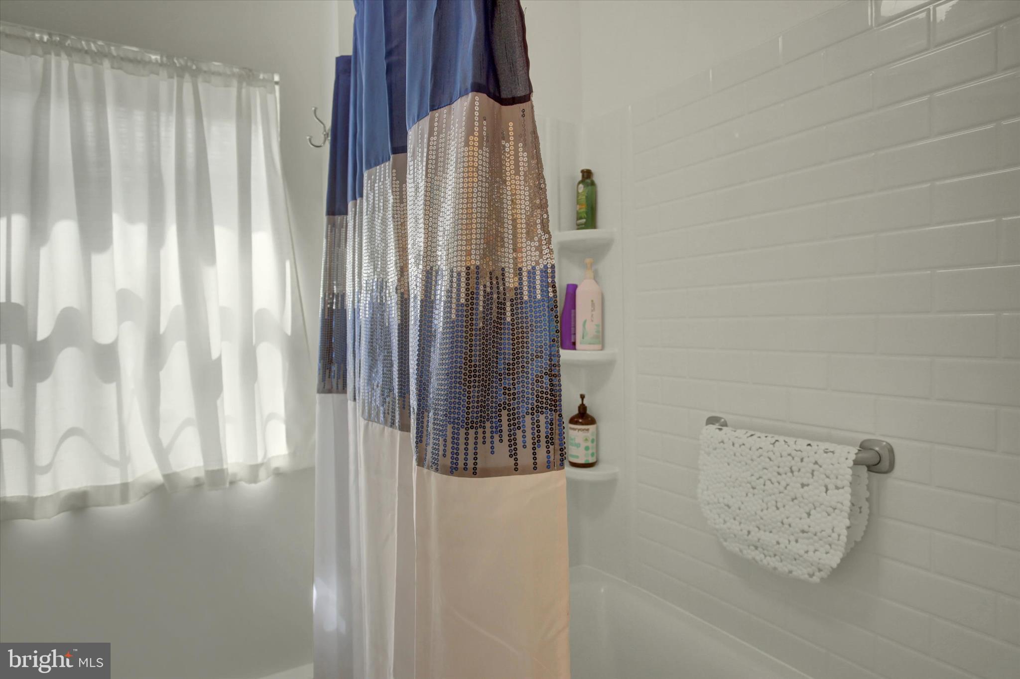 JACOBS MILL - Residential