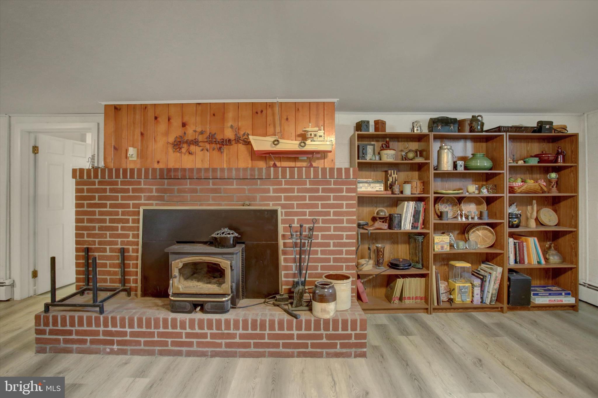 JACOBS MILL - Residential