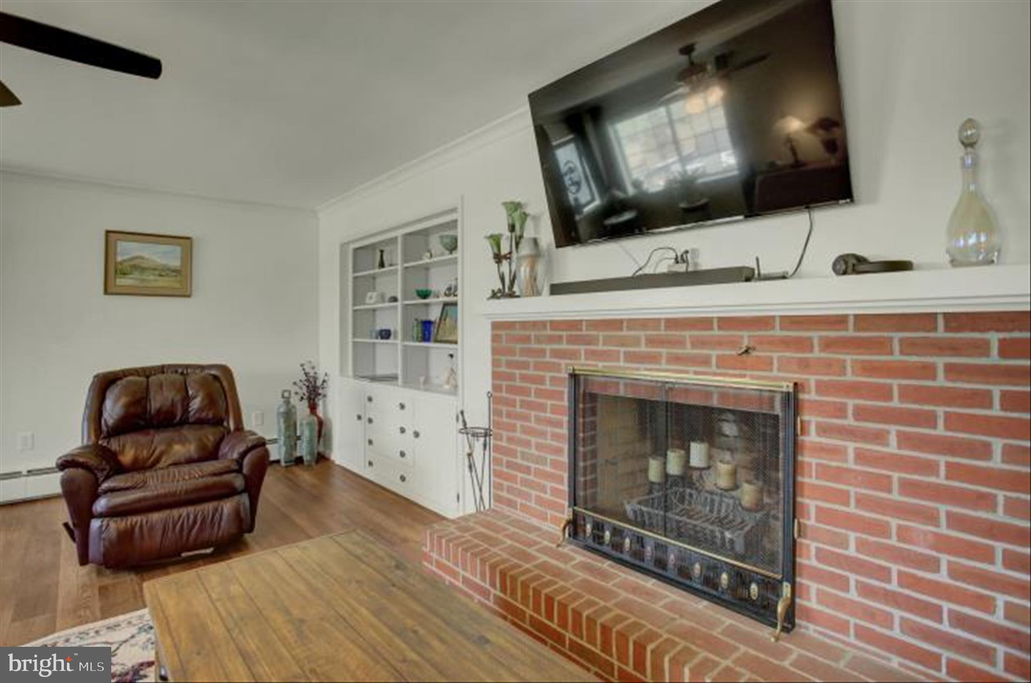 JACOBS MILL - Residential