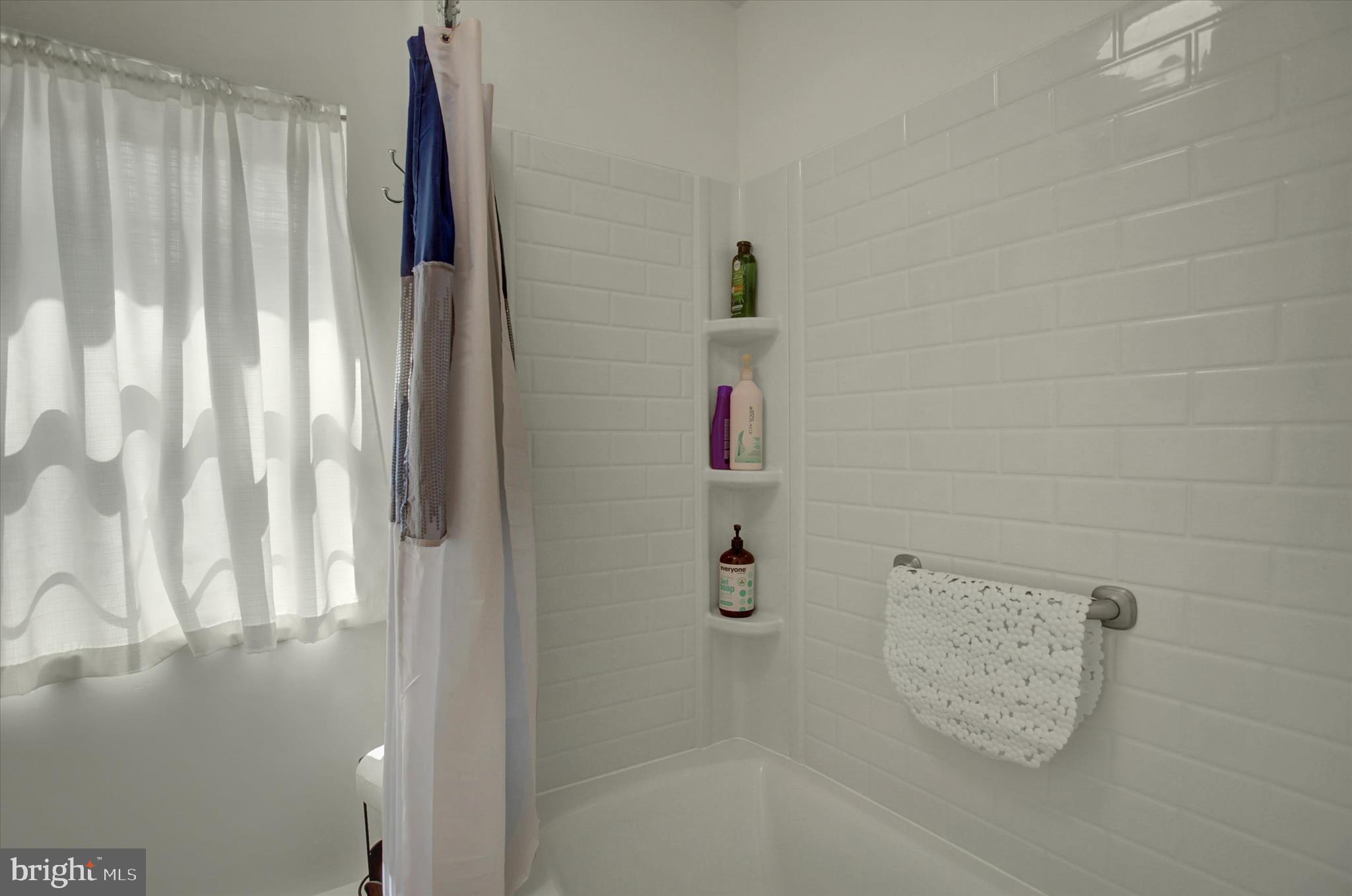 JACOBS MILL - Residential